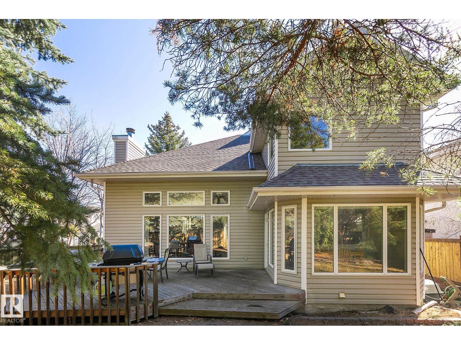 721 BUTTERWORTH DR NW, Edmonton