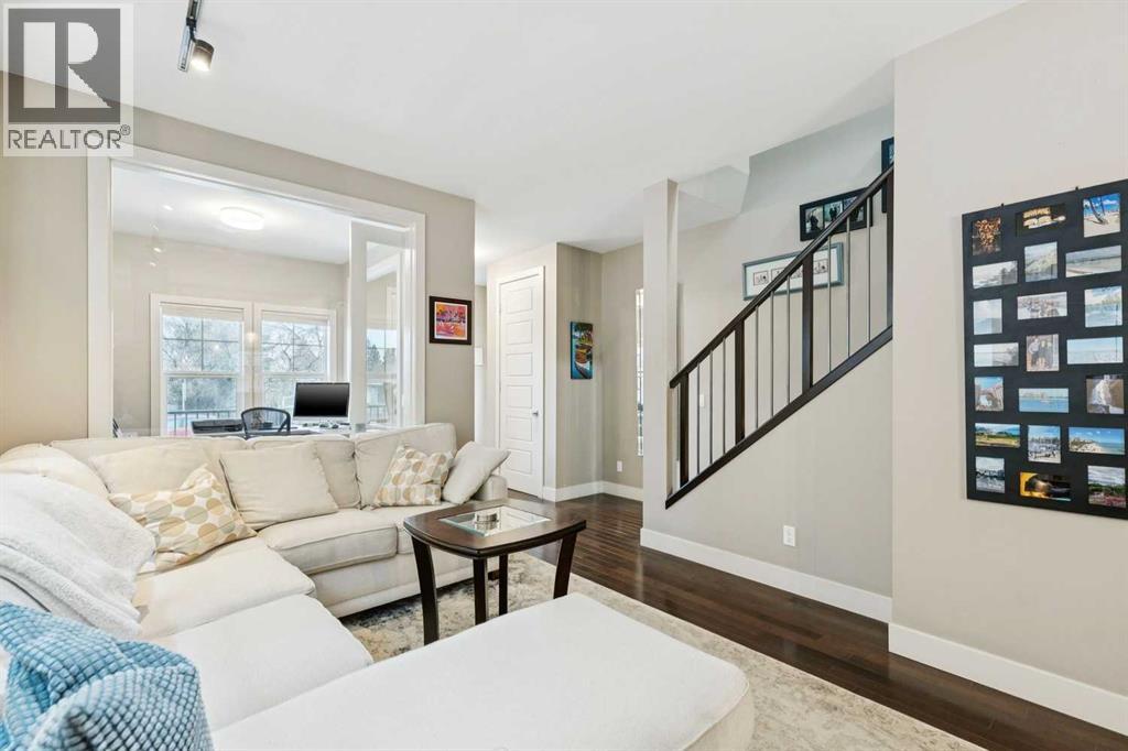 2231 26 Avenue SW - 4