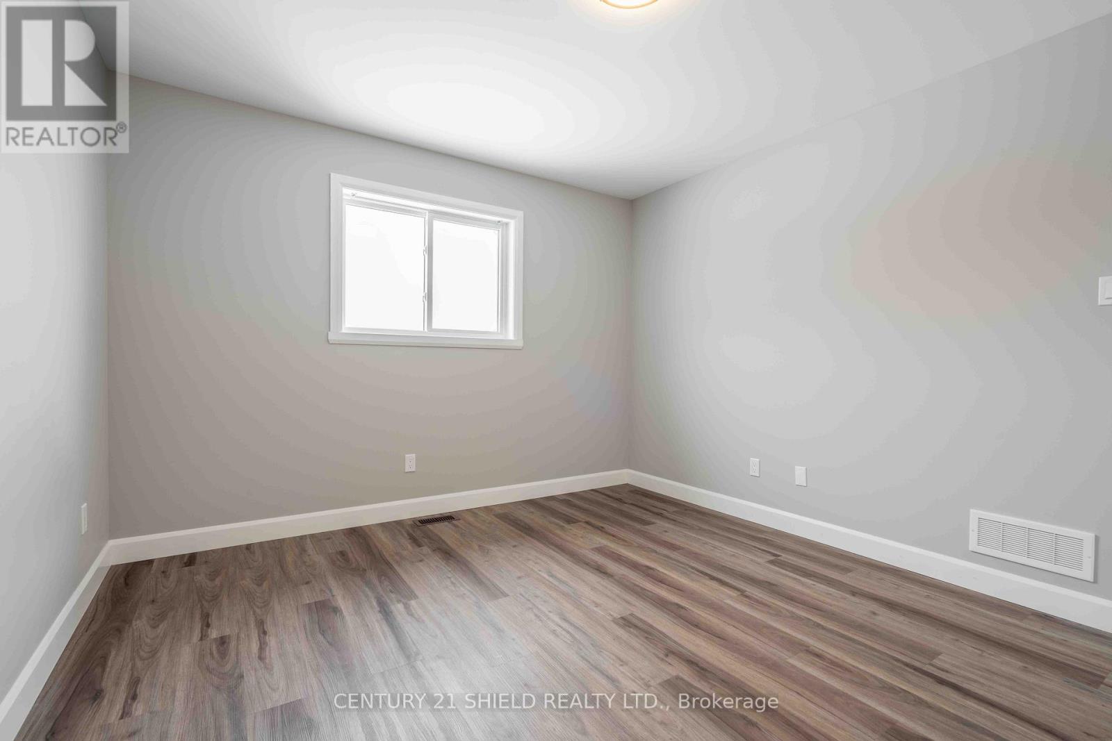 236 EAST RIDGE DRIVE - 10