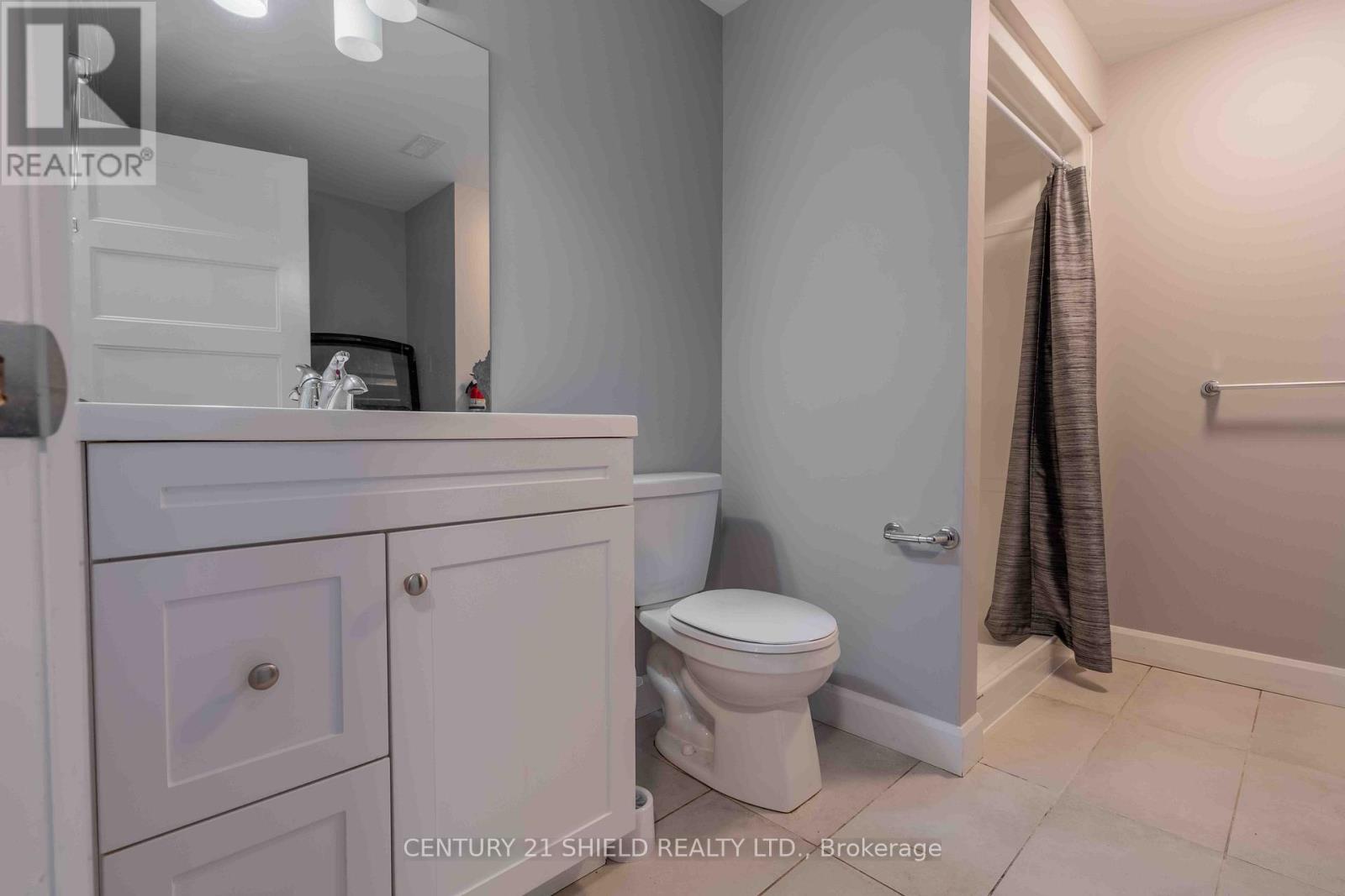 236 EAST RIDGE DRIVE - 16