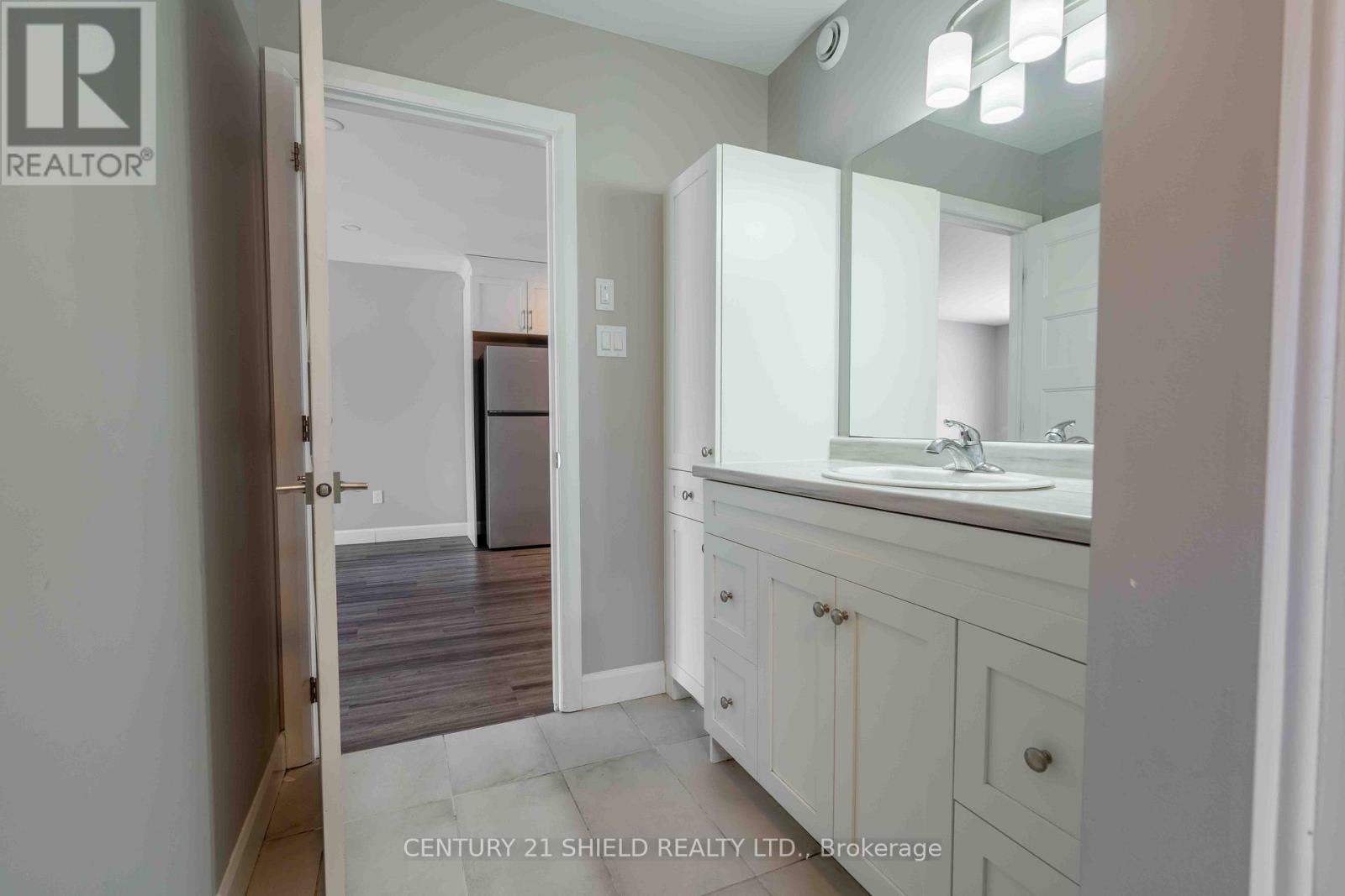 236 EAST RIDGE DRIVE - 7