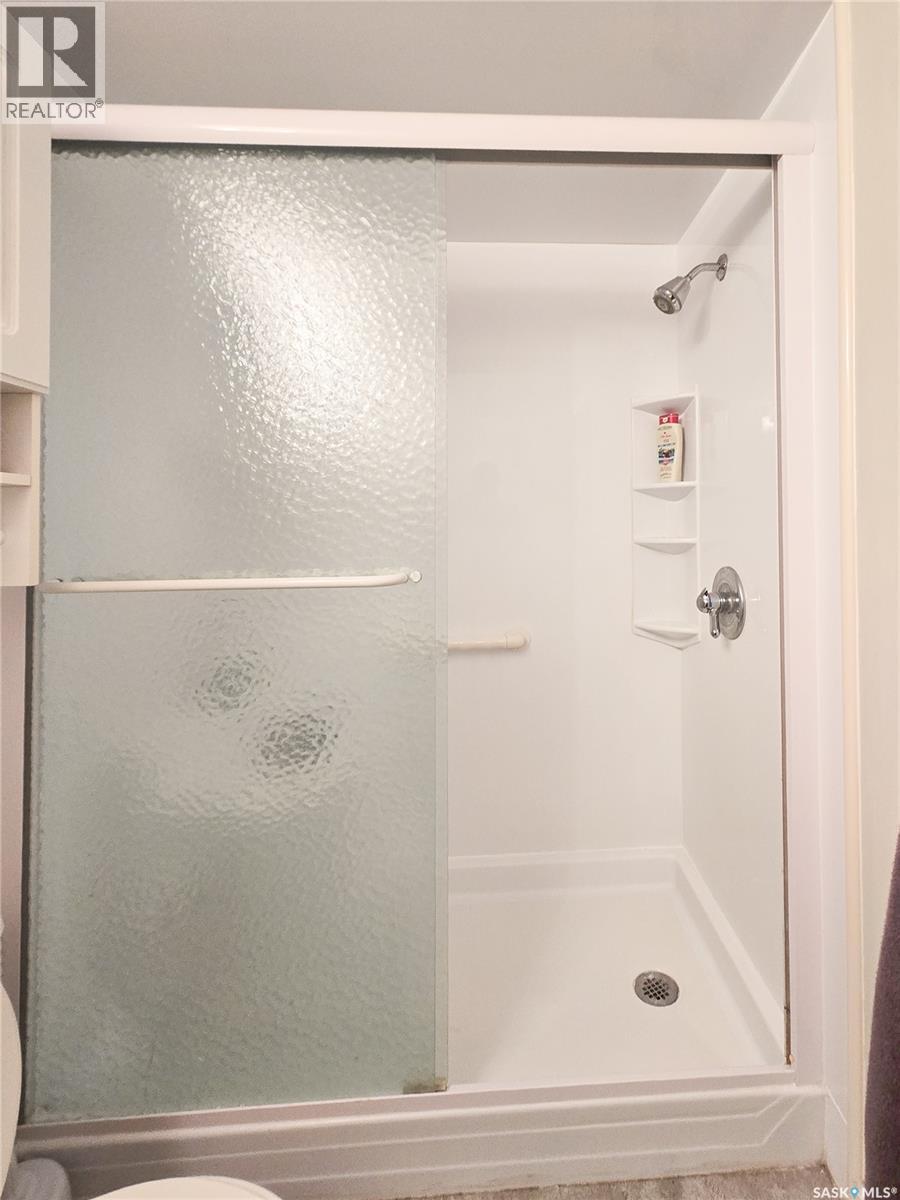 #108 2931 Harding STREET - 12