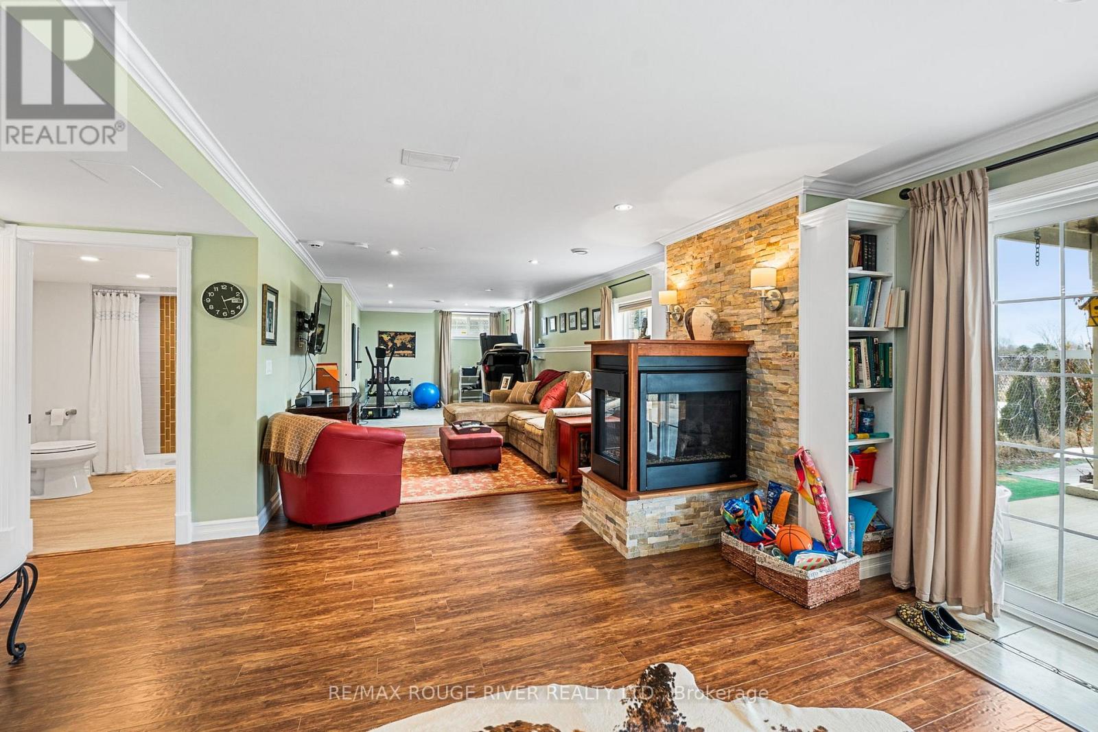 32 JEAN DAVEY ROAD - 34
