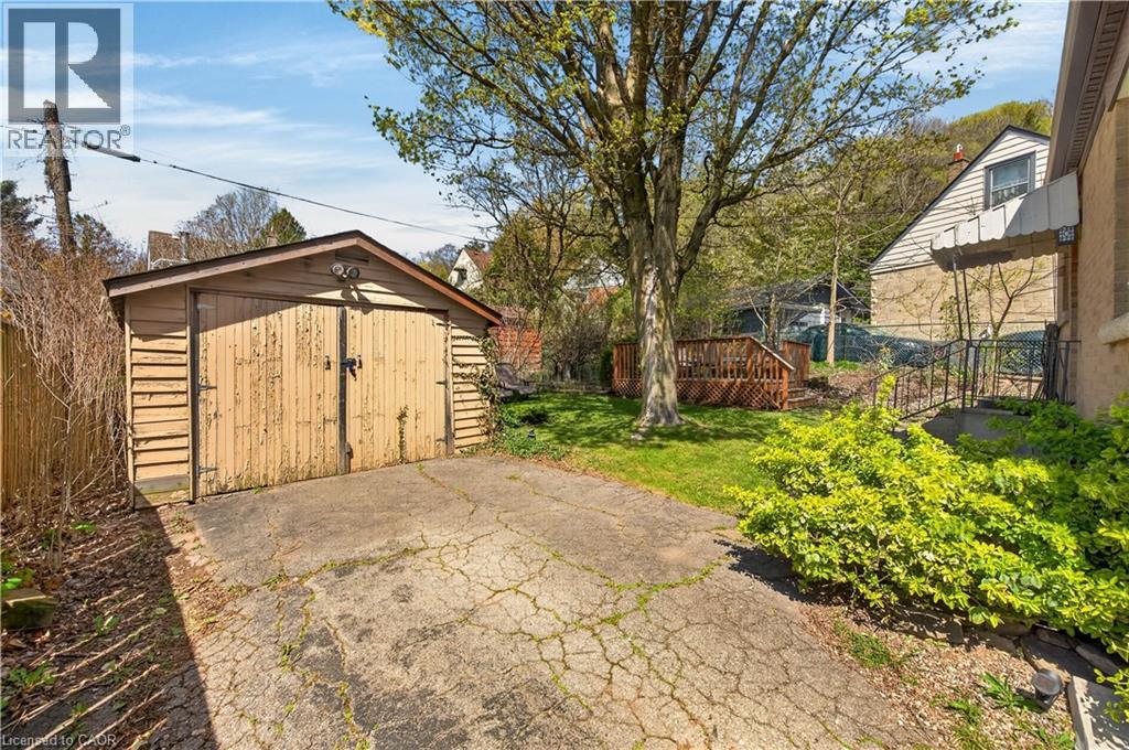 5 JANIS Court, Dundas, Ontario, L9H1S8 — Photo 32