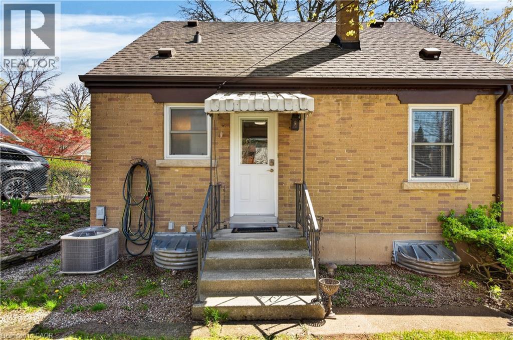 5 JANIS Court, Dundas, Ontario, L9H1S8 — Photo 34