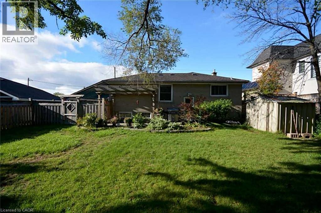 469 SCARSDALE Crescent, Oakville, Ontario, L6L3W7 — Photo 10