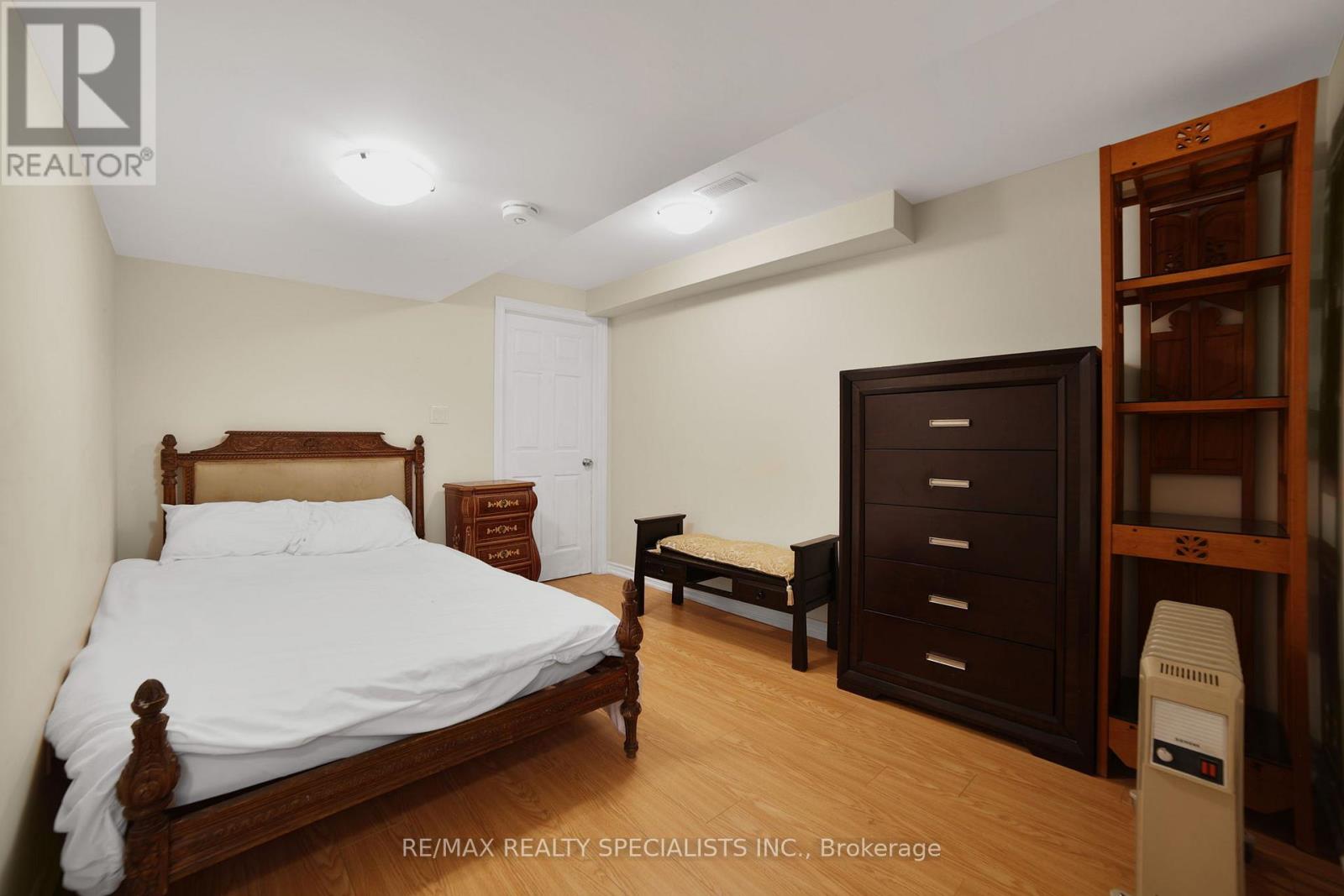 61 RIVERWALK PLACE - 31