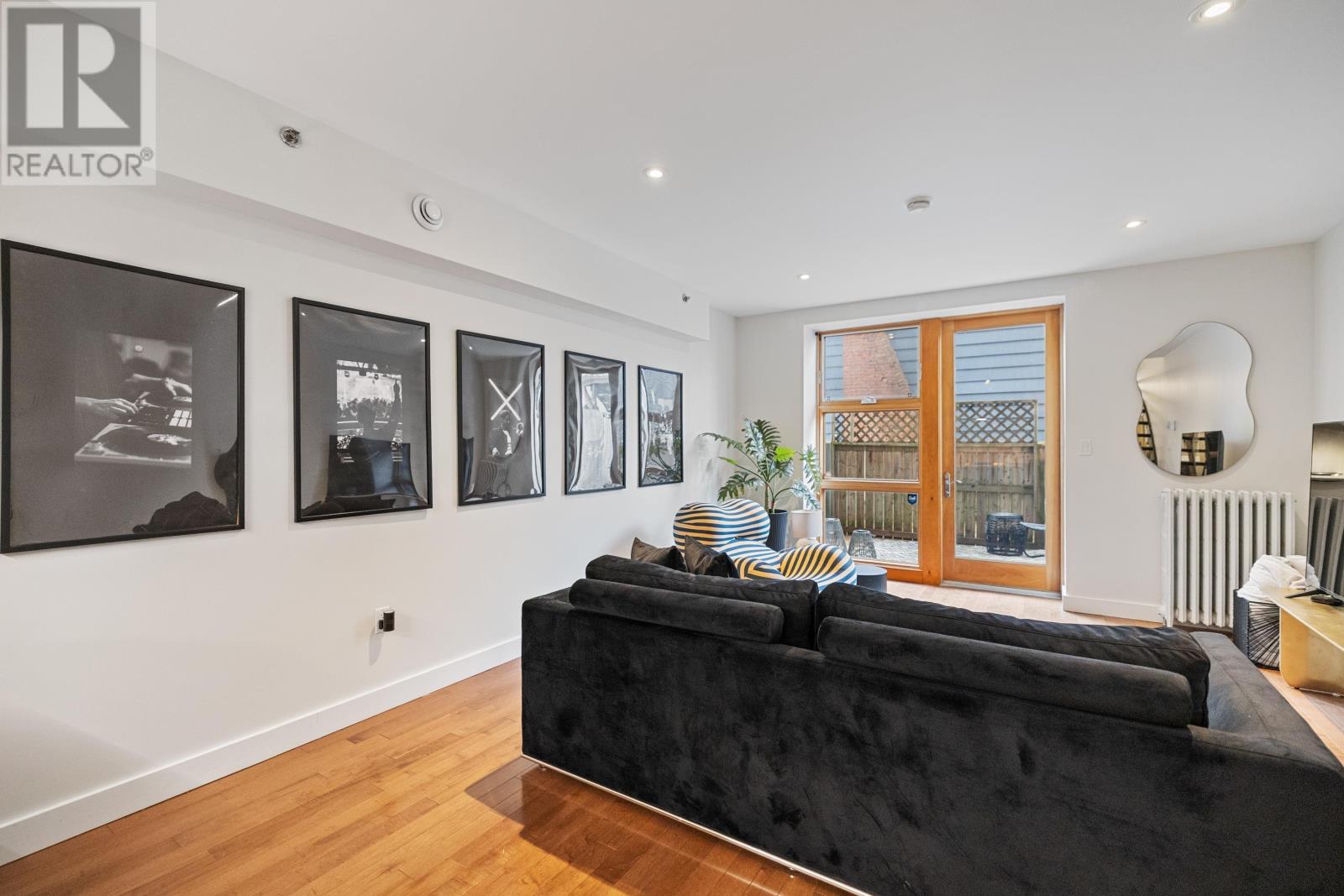 7 252 Prince Street - 10