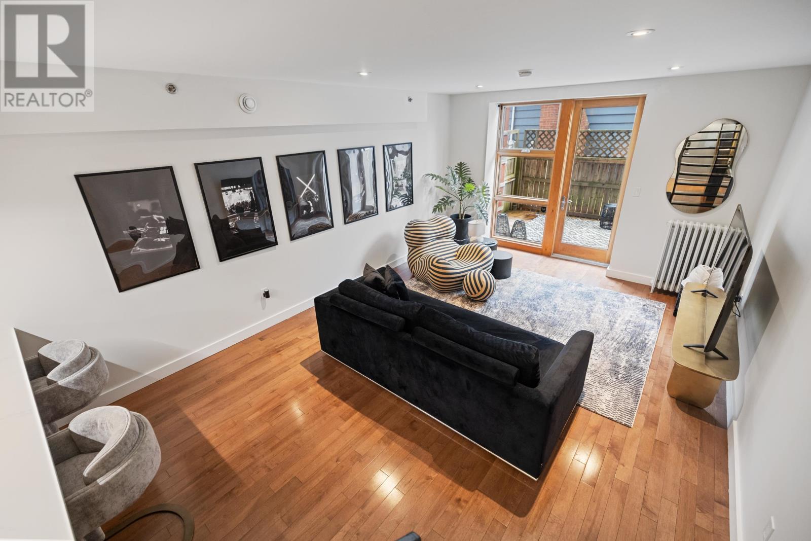 7 252 Prince Street - 25