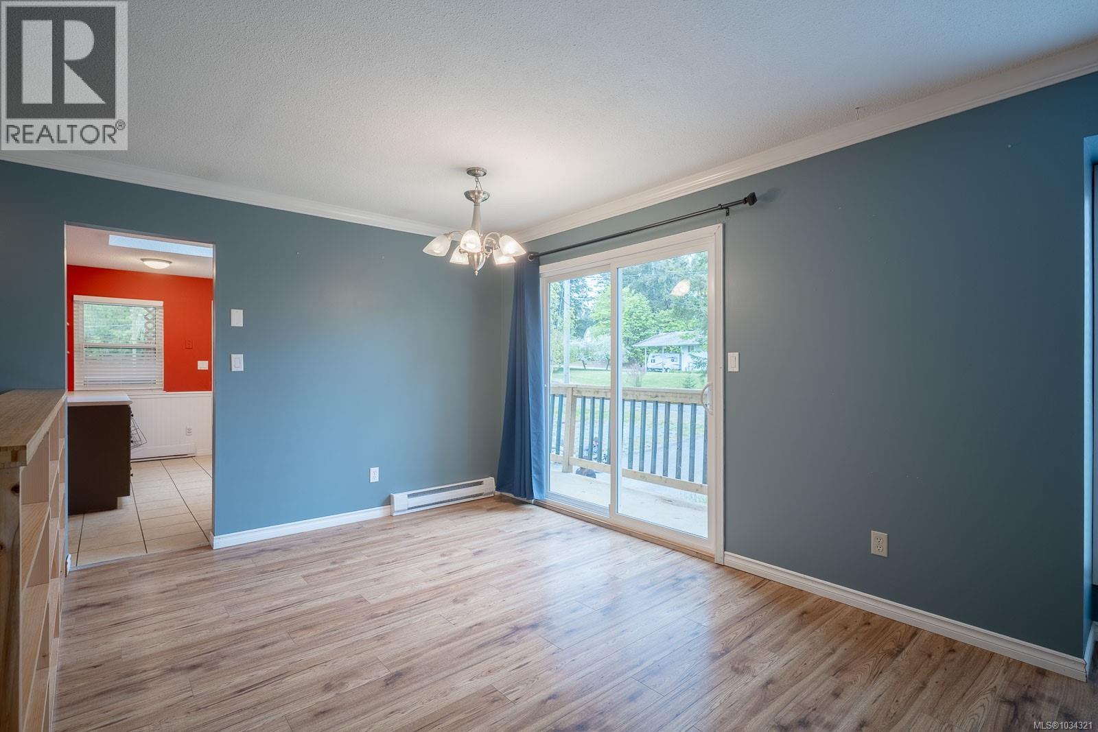 2045 Furn Rd - 25