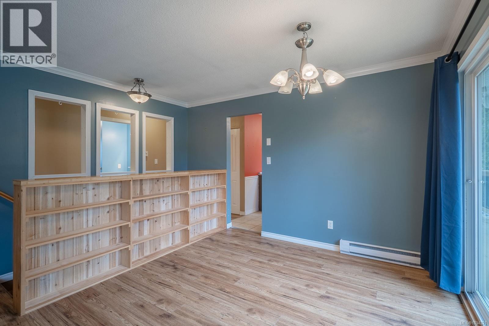 2045 Furn Rd - 27