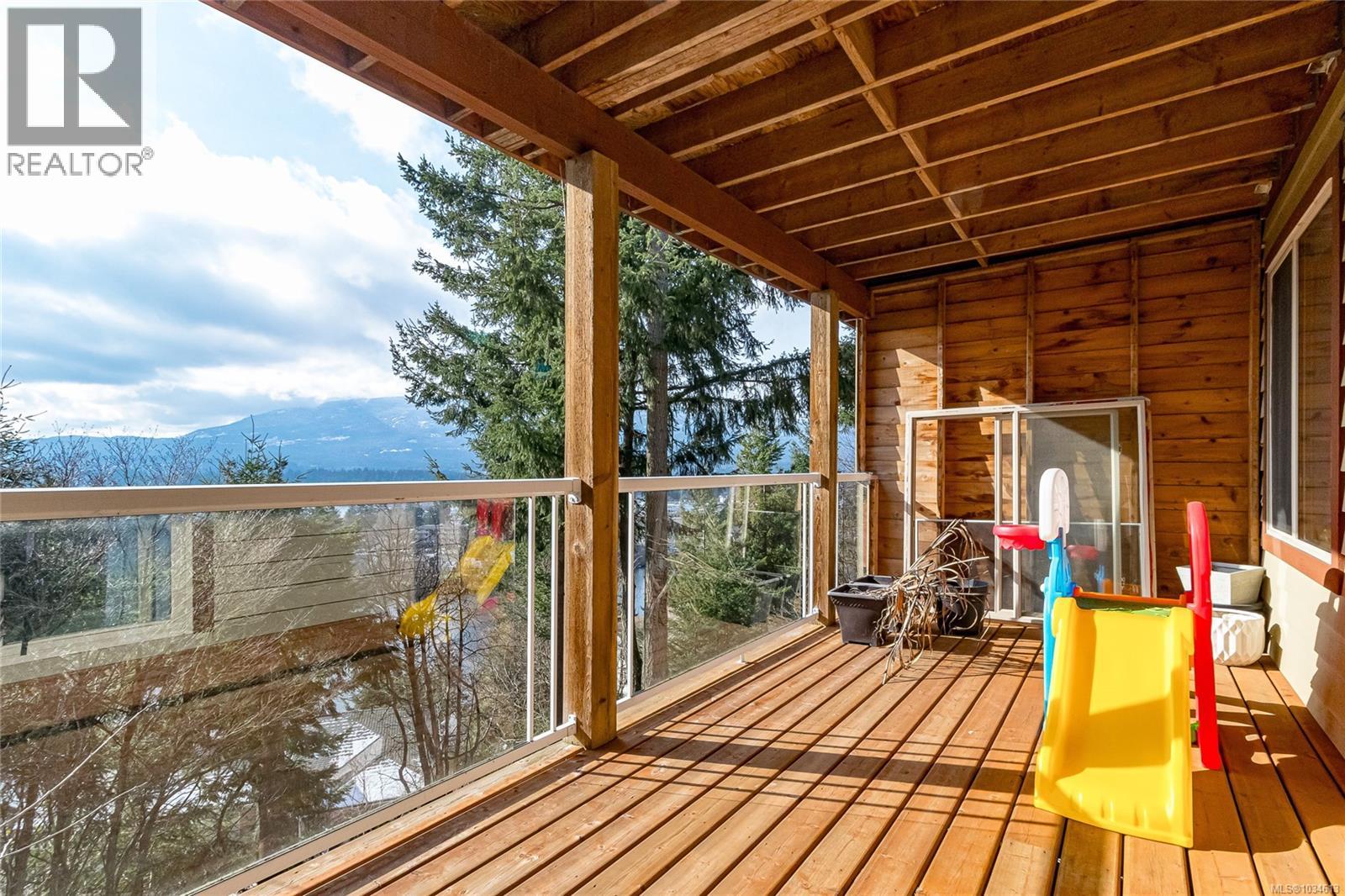 150 Rainbow Cres - 64