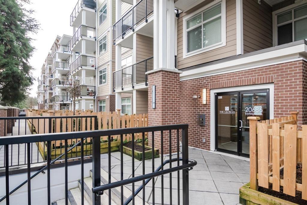 412 20686 EASTLEIGH CRESCENT