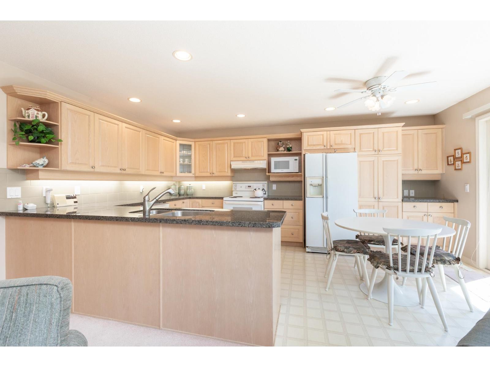 3 Bed, 3 Bath House for Sale in Surrey – 2227 140A STREET, Surrey - Image 4