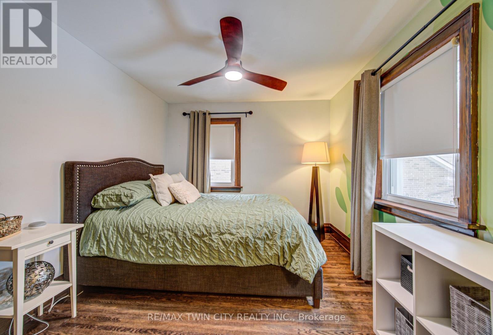 53 LINCOLN AVENUE - 23