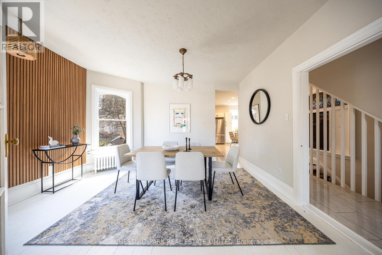 177 CHARLTON AVENUE W - 6