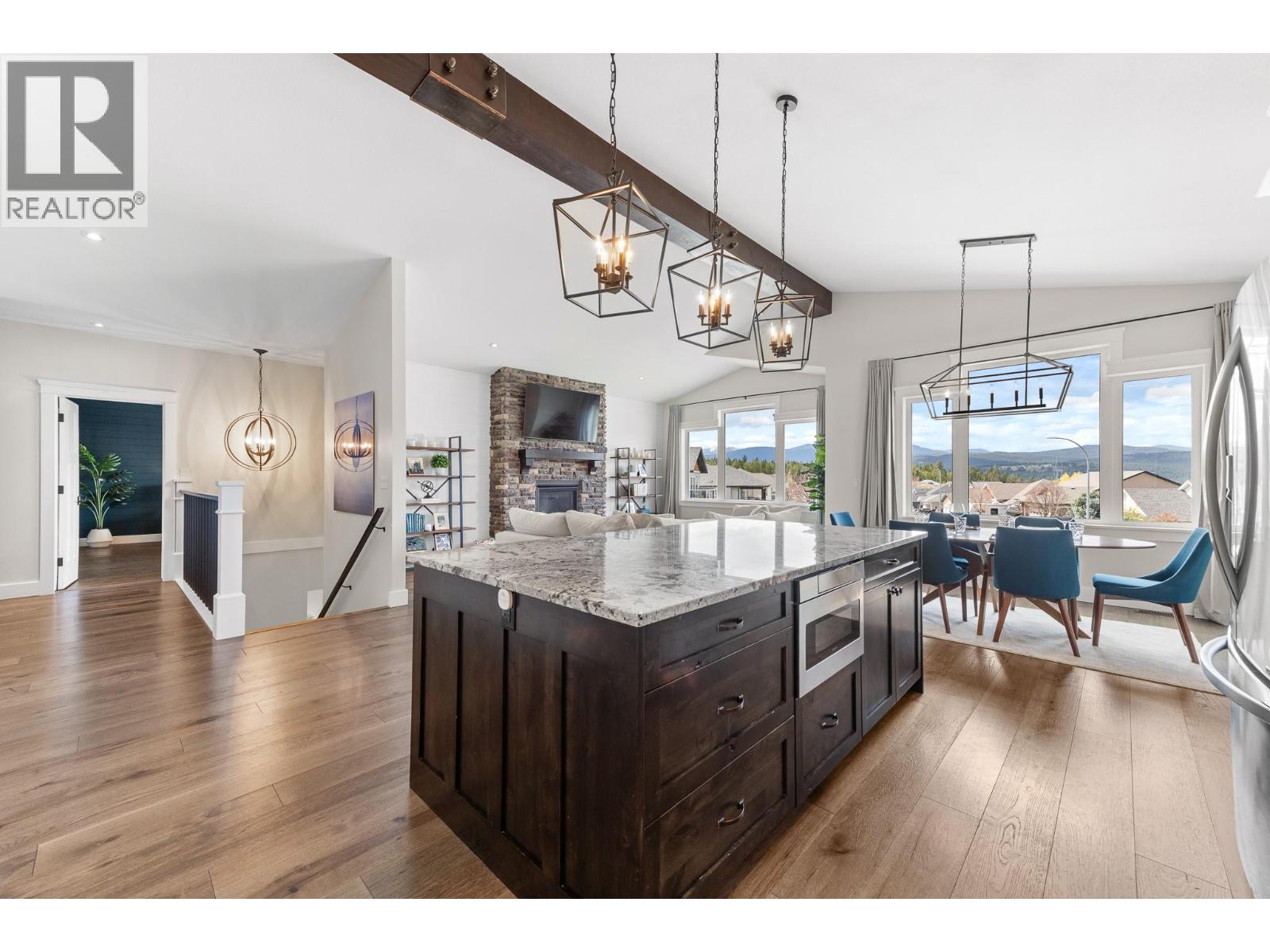 1464 SOUTHVIEW Drive - 24
