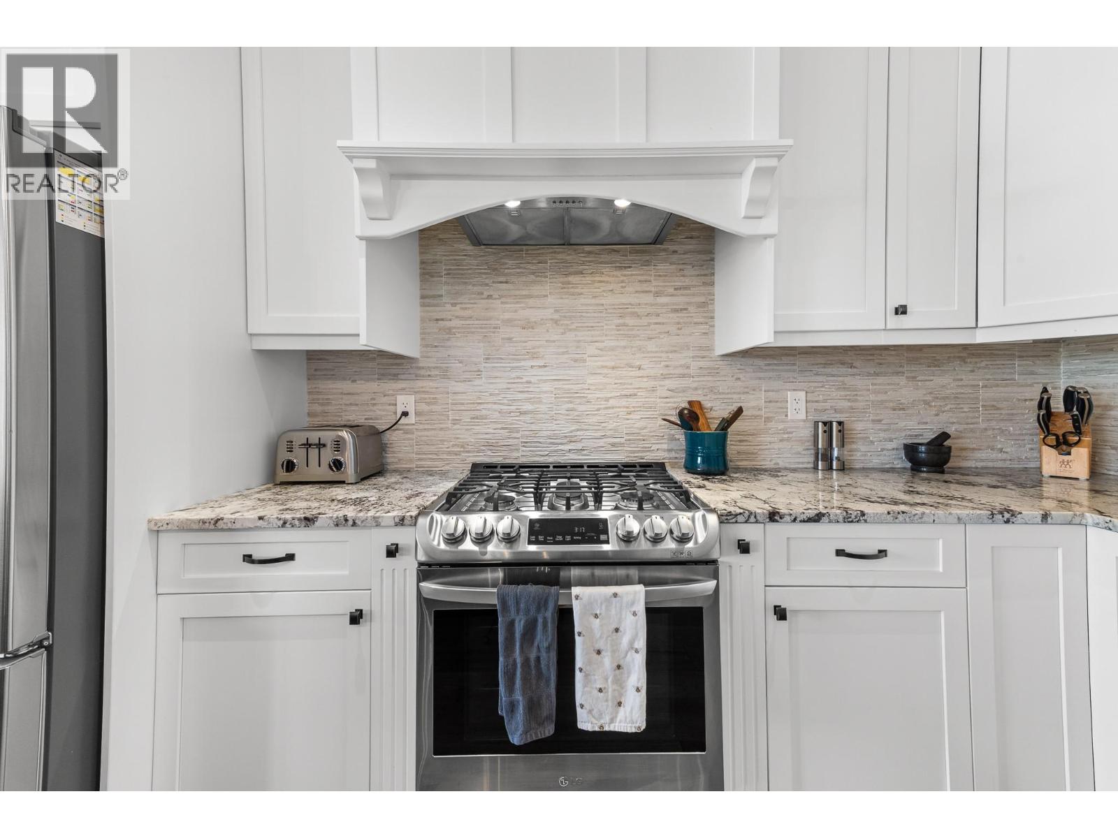 1464 SOUTHVIEW Drive - 25