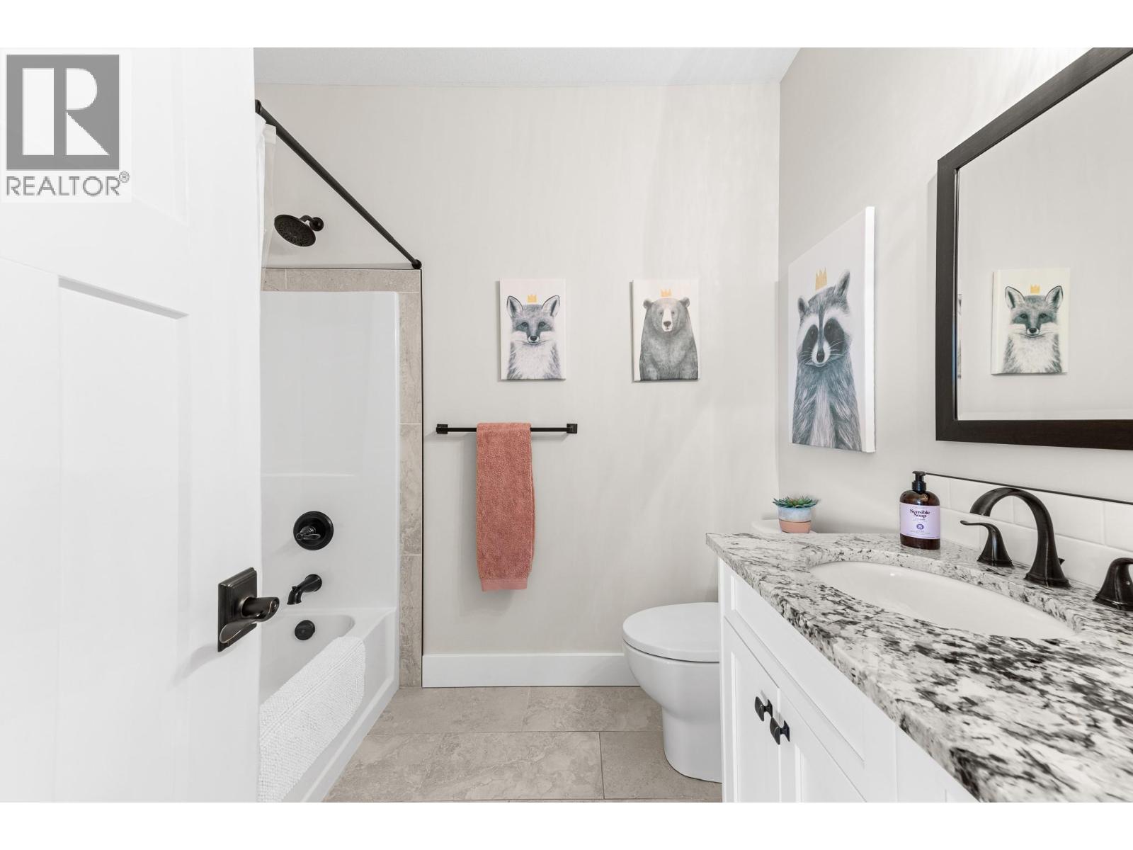 1464 SOUTHVIEW Drive - 32