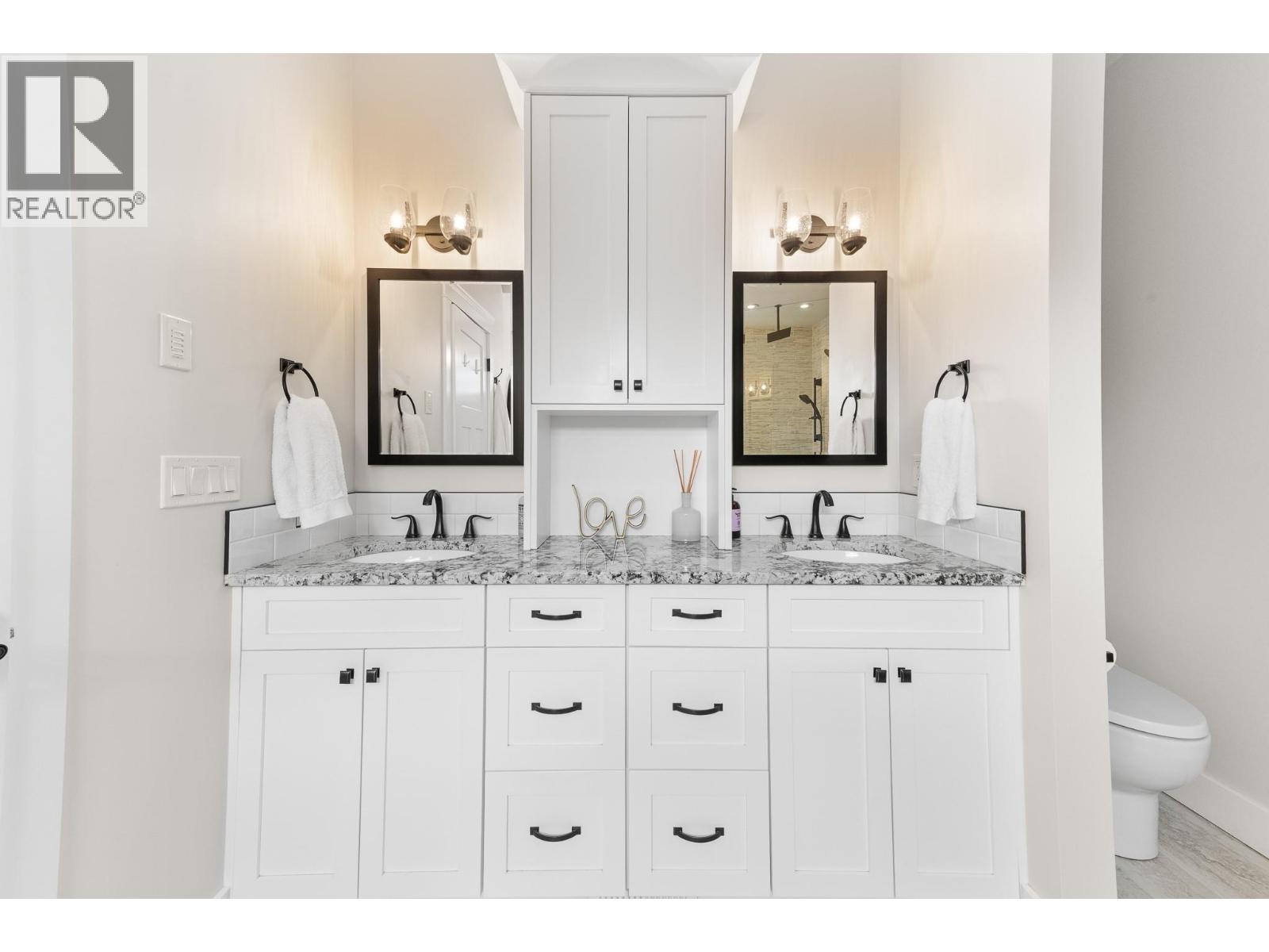 1464 SOUTHVIEW Drive - 34