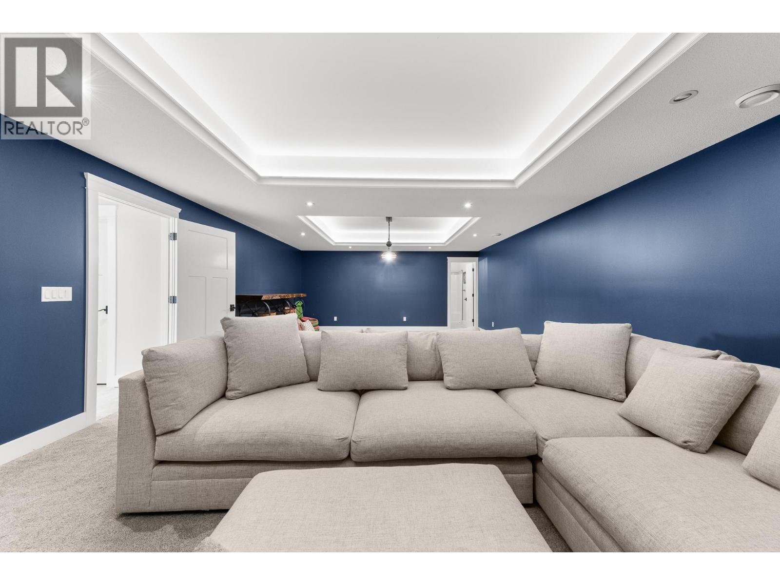 1464 SOUTHVIEW Drive - 44