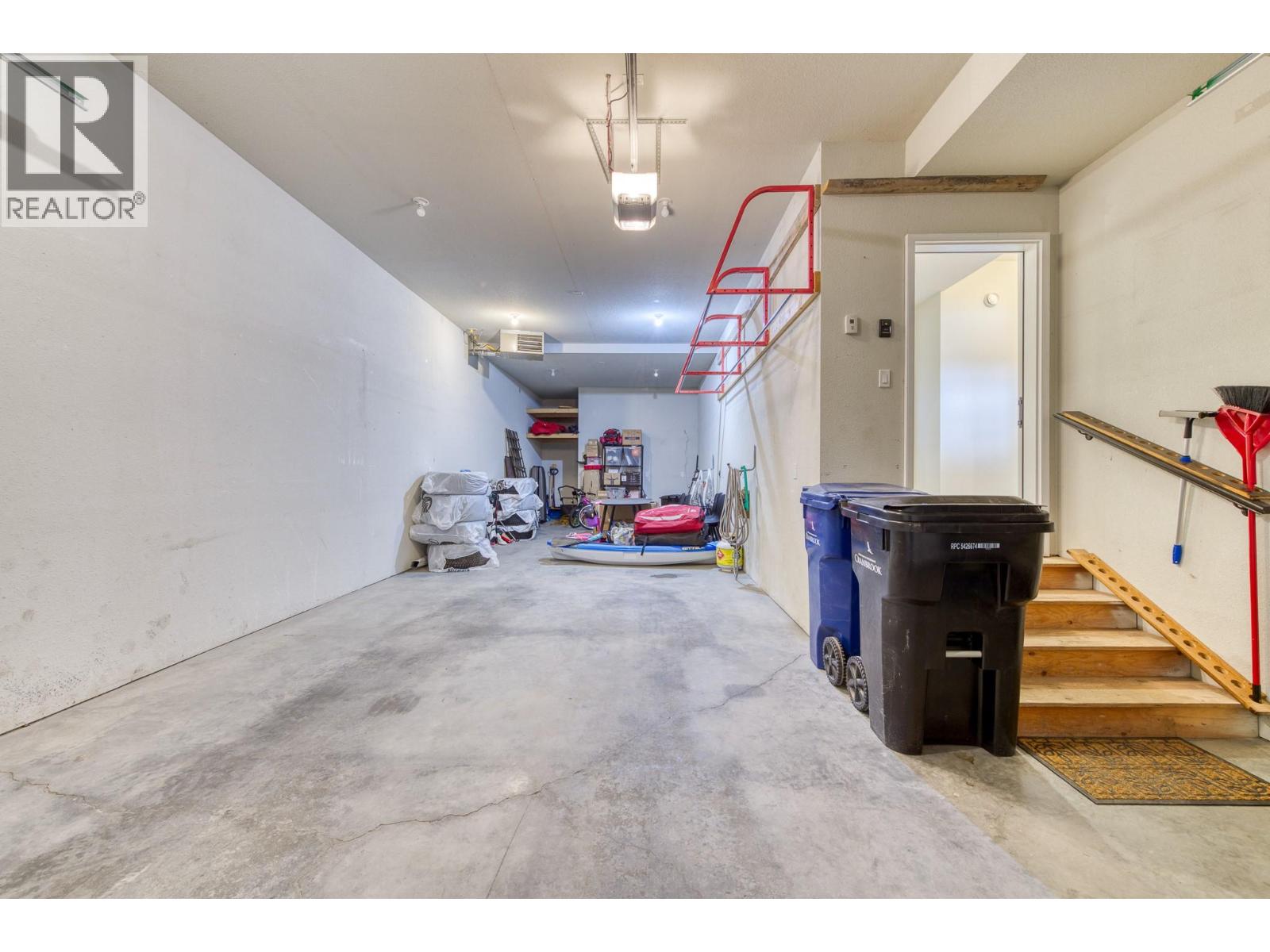 1464 SOUTHVIEW Drive - 54