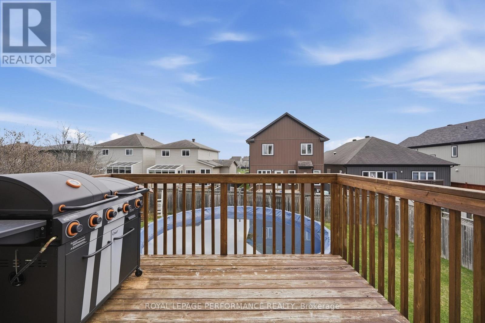 366 JASPER CRESCENT S - 38
