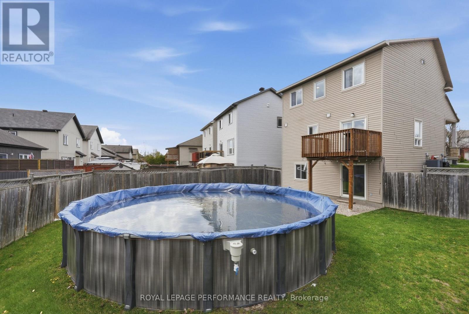 366 JASPER CRESCENT S - 41