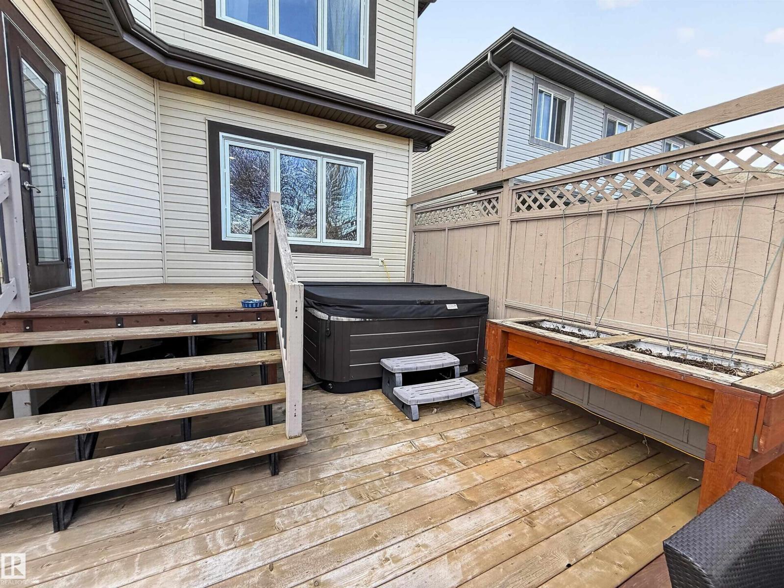 25 VICTOR CO, Spruce Grove