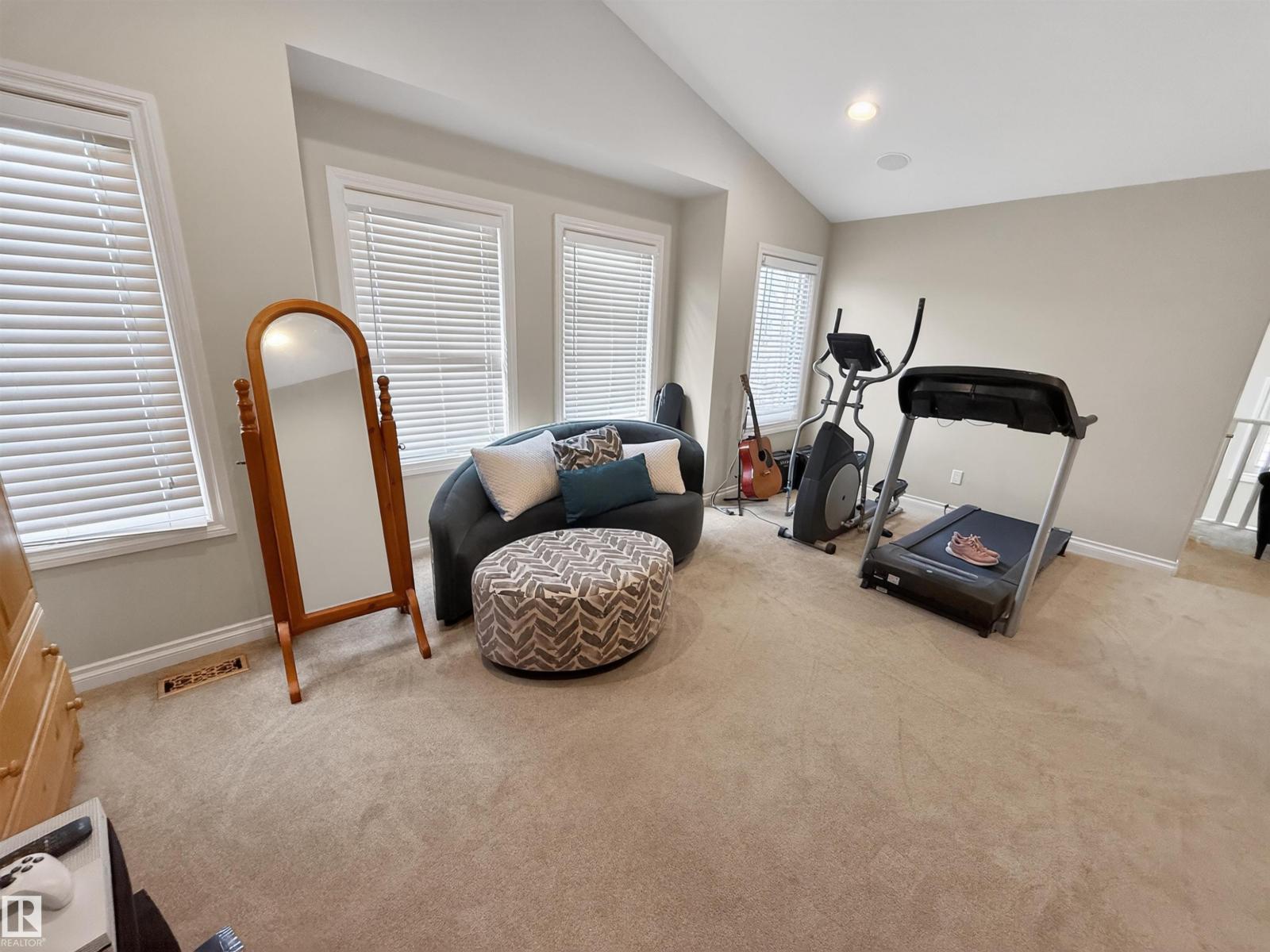 25 VICTOR CO, Spruce Grove