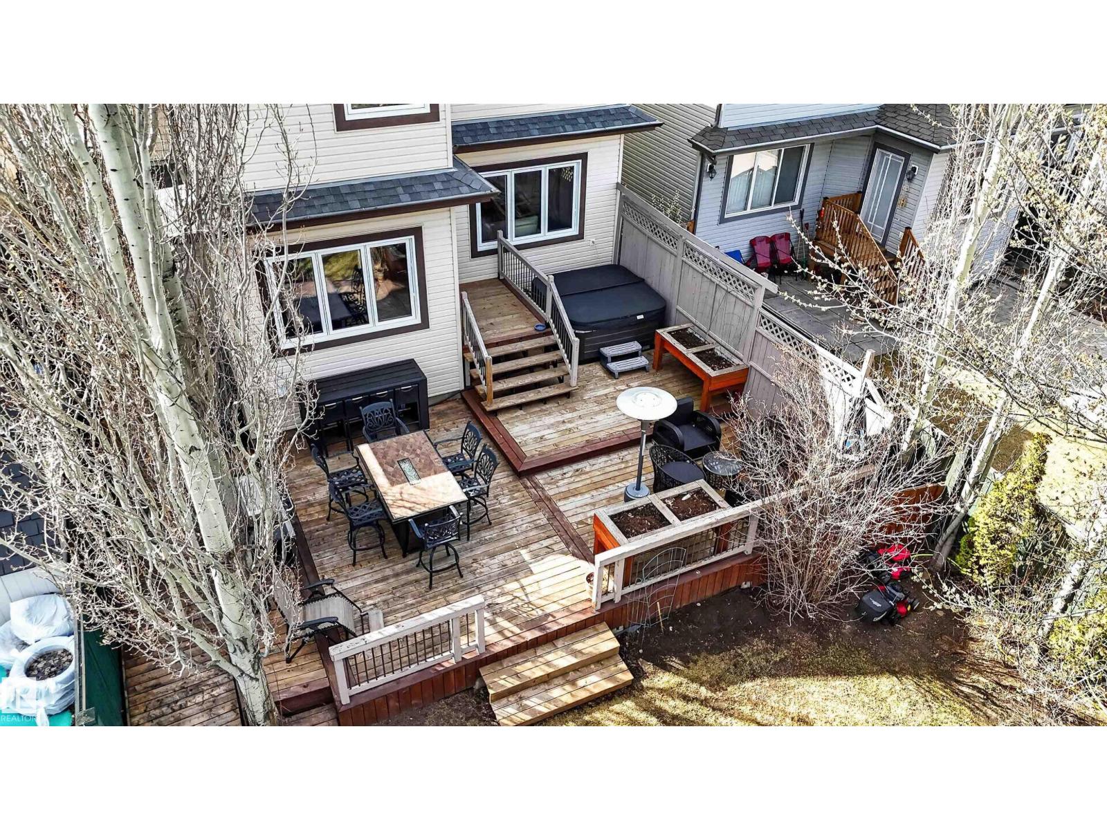 25 VICTOR CO, Spruce Grove