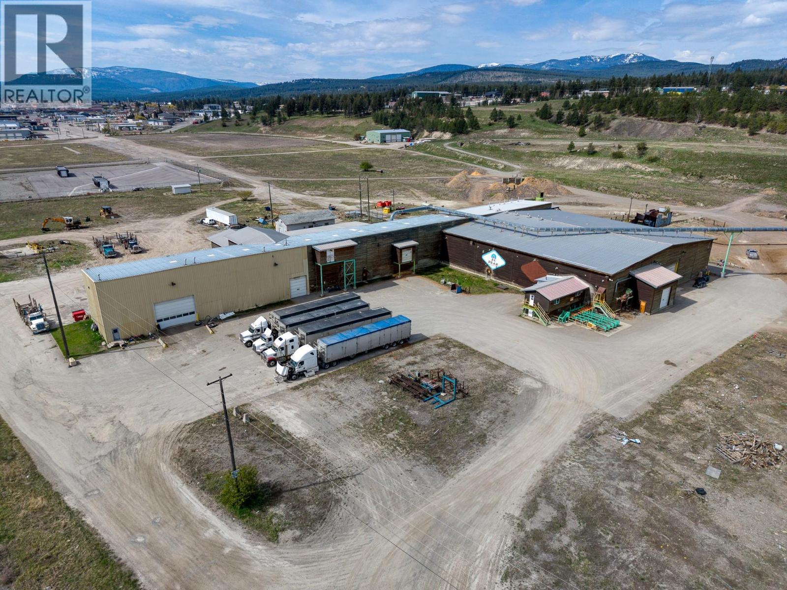  1479 Theatre Road, Cranbrook