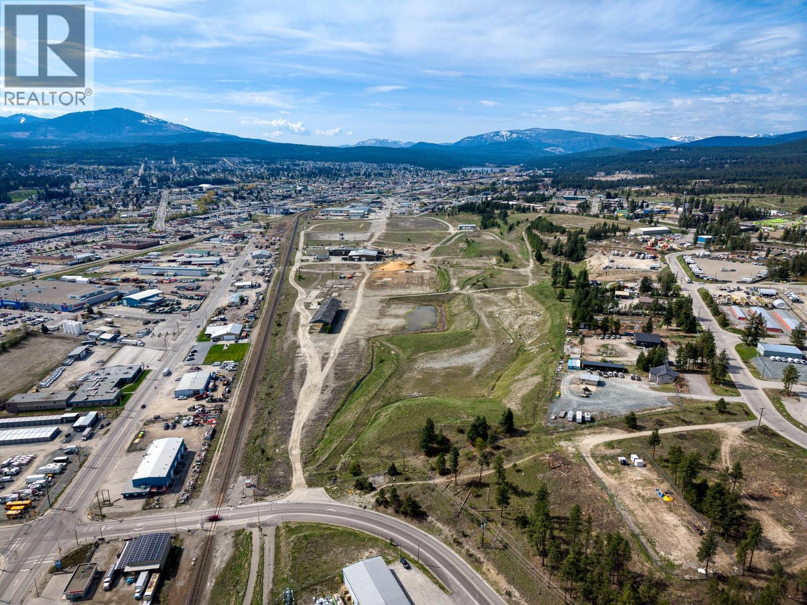  1479 Theatre Road, Cranbrook