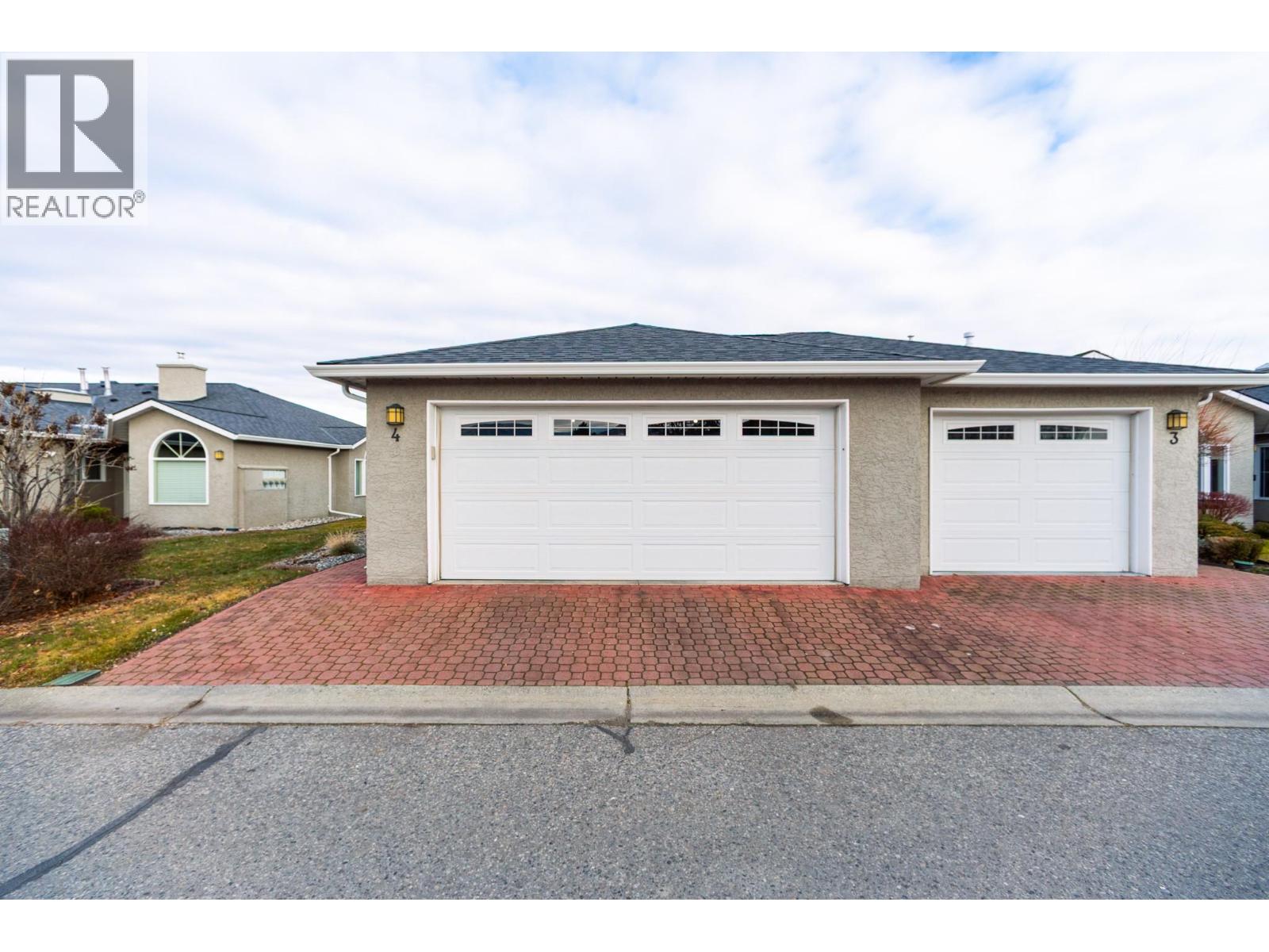 #4 1020 Lanfranco Road - 2