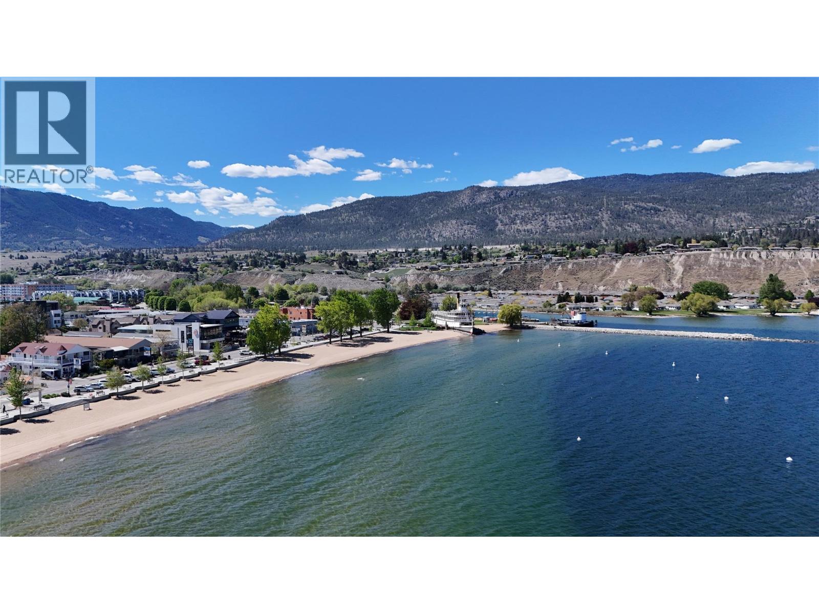 #207 922 DYNES Avenue - 27