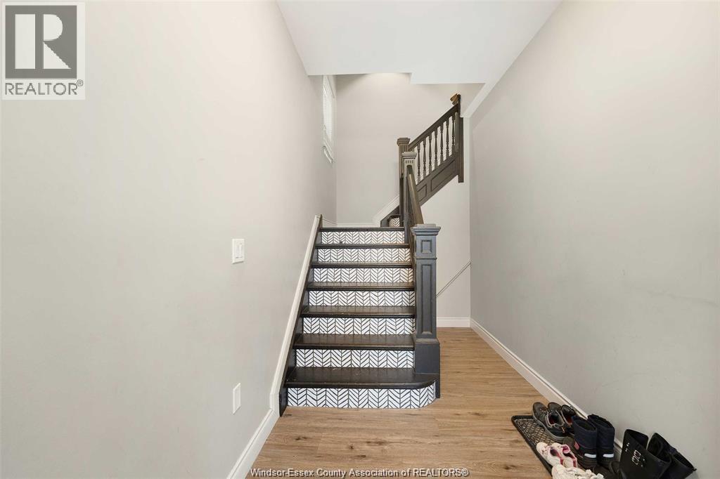 746 DOUGALL AVENUE, Windsor, Ontario, N9A4P8 — Photo 5
