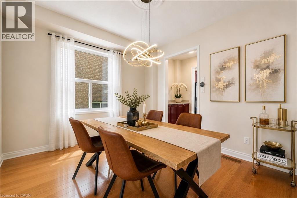 6 CANARYGRASS Drive, Brampton, Ontario, L6R3C4 — Photo 4