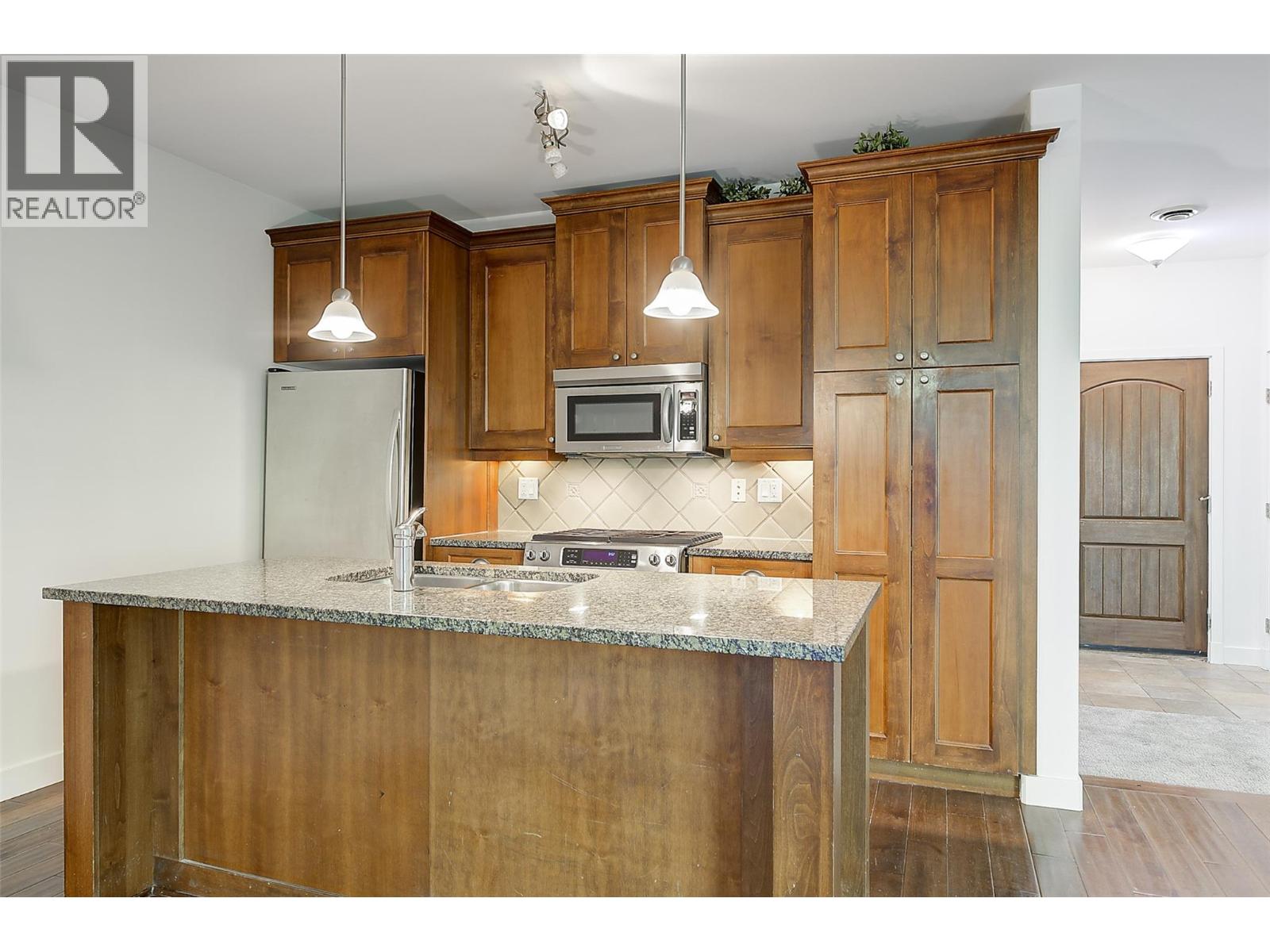 2104 4042 Pritchard Drive, West Kelowna