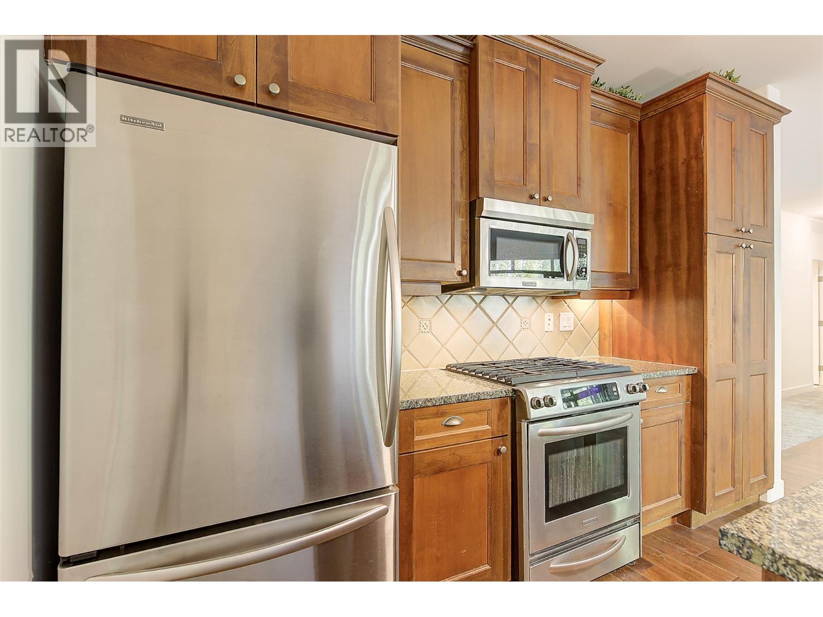 2104 4042 Pritchard Drive, West Kelowna