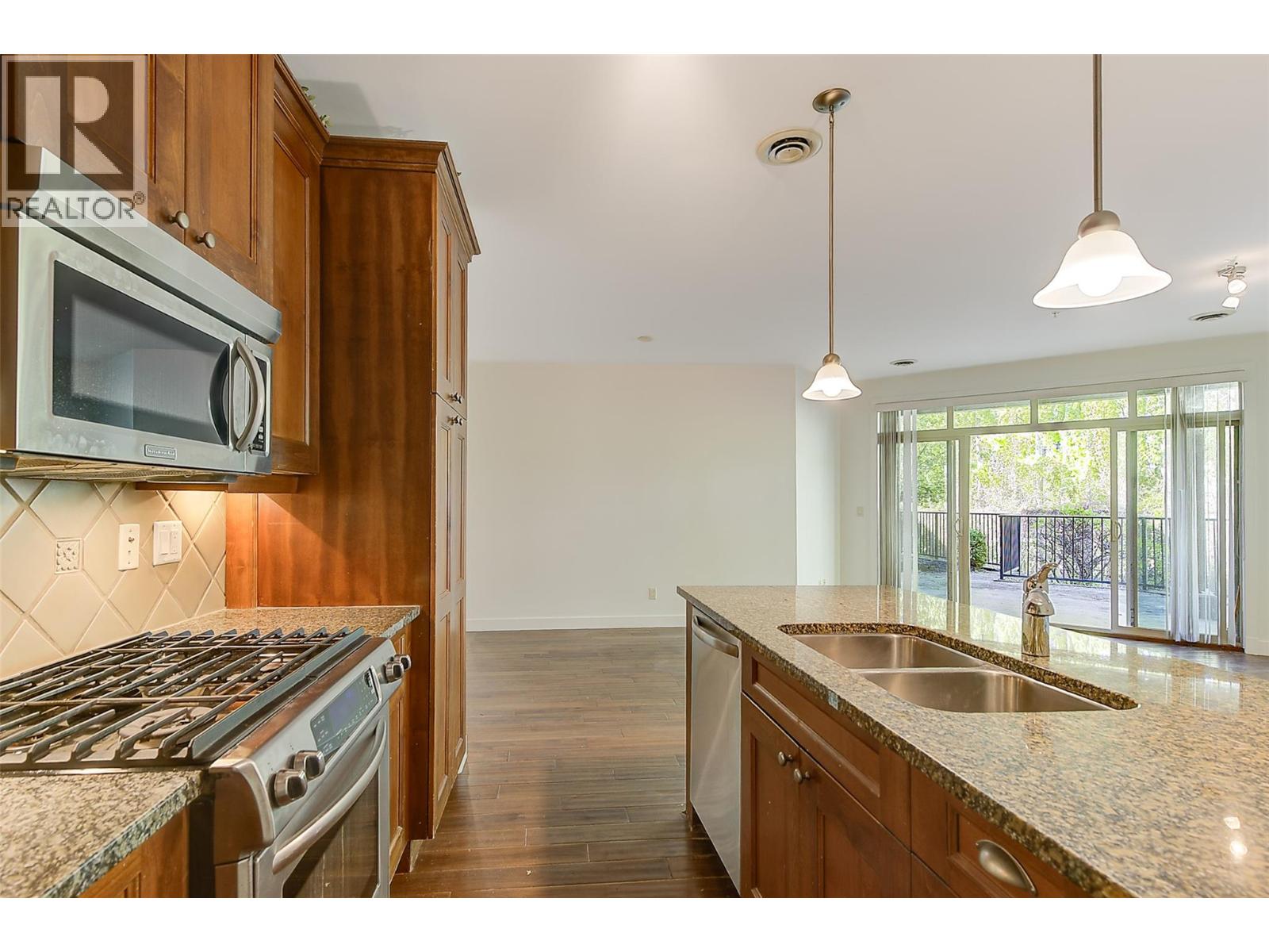 2104 4042 Pritchard Drive, West Kelowna