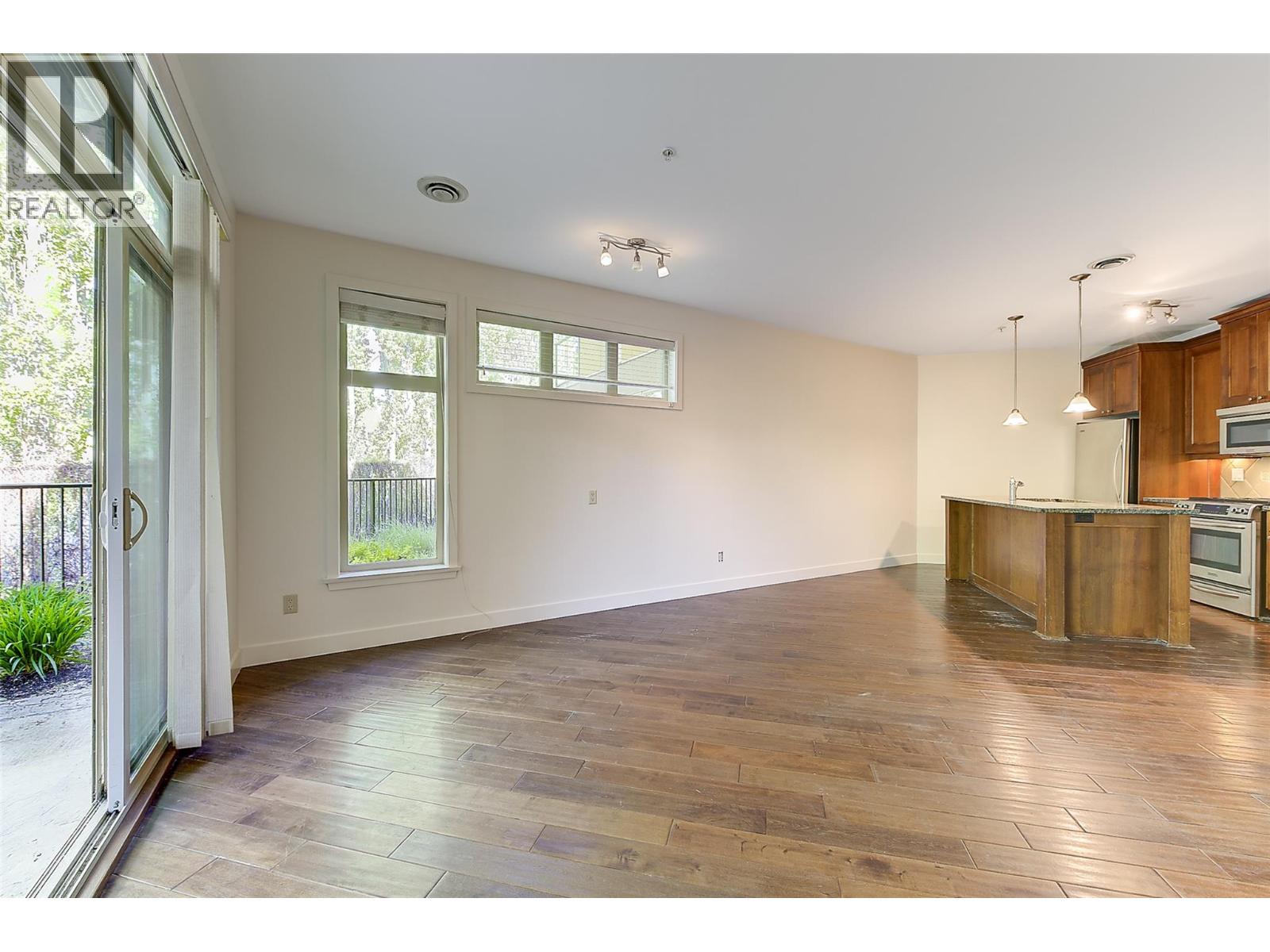 #2104 4042 Pritchard Drive - 10