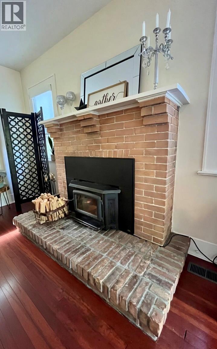 2070 RIVERSIDE Avenue - 13