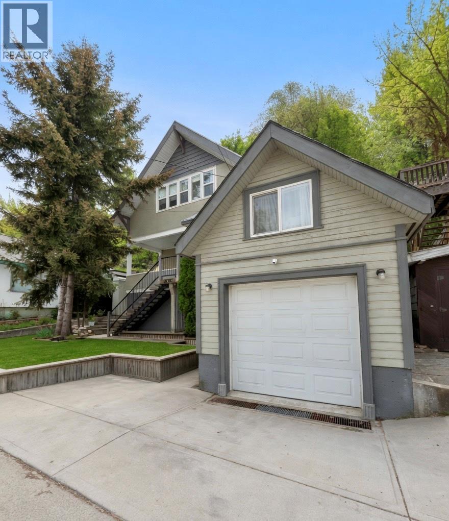 2070 RIVERSIDE Avenue - 39