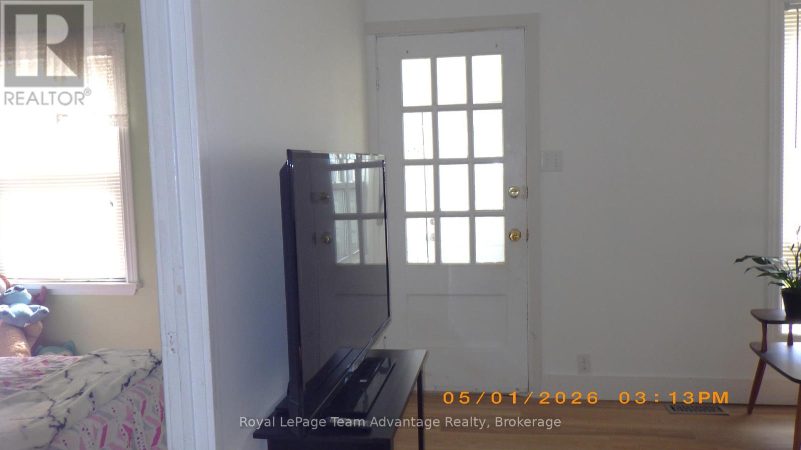 3 RIVERDALE ROAD - 6