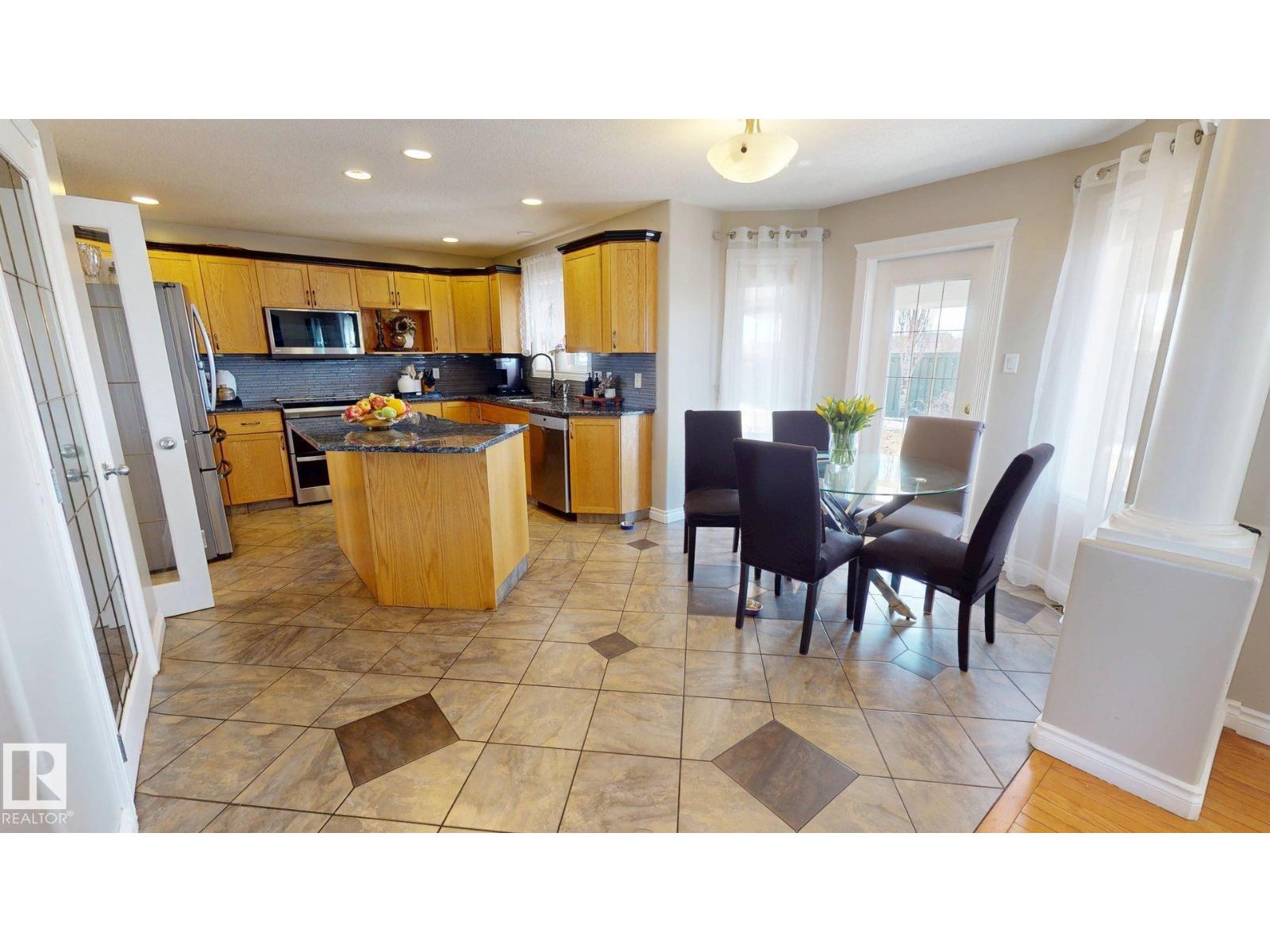 325 CUTTS CO NW, Edmonton