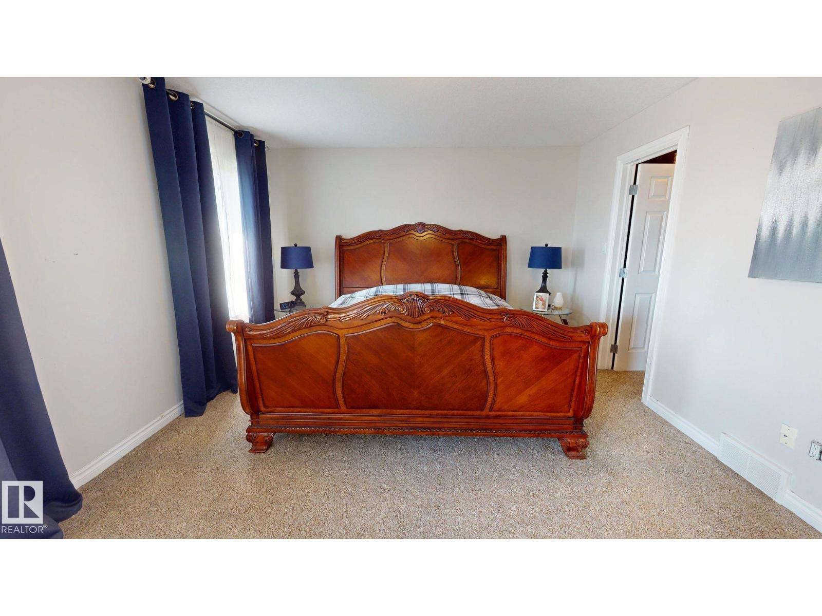 325 CUTTS CO NW, Edmonton