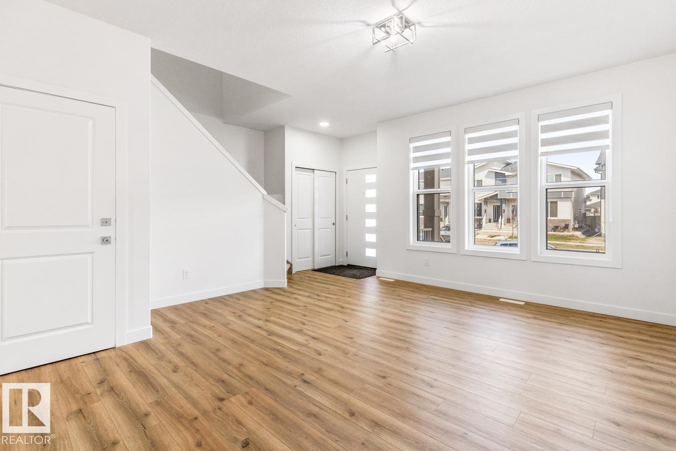 6625 46 AV, Beaumont