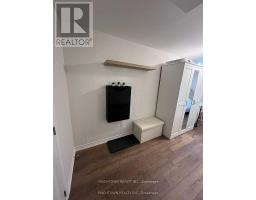 Bsmt A - 10 Green Manor Crescent, Vaughan, ON L4L9R2 Photo 9