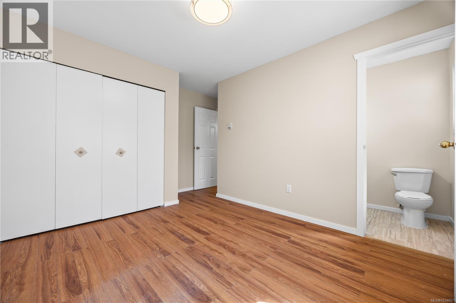1620 Fuller St - 9