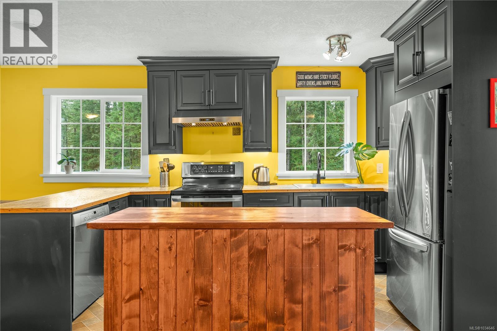 5708 River Valley Rd - 4